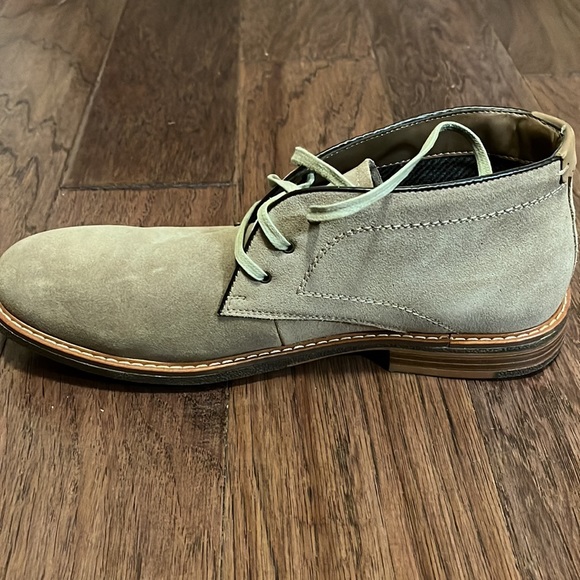 J. Murphy by Johnston and Murphy Mens Tan Suede Chukka Boot Size 10M main image 4
